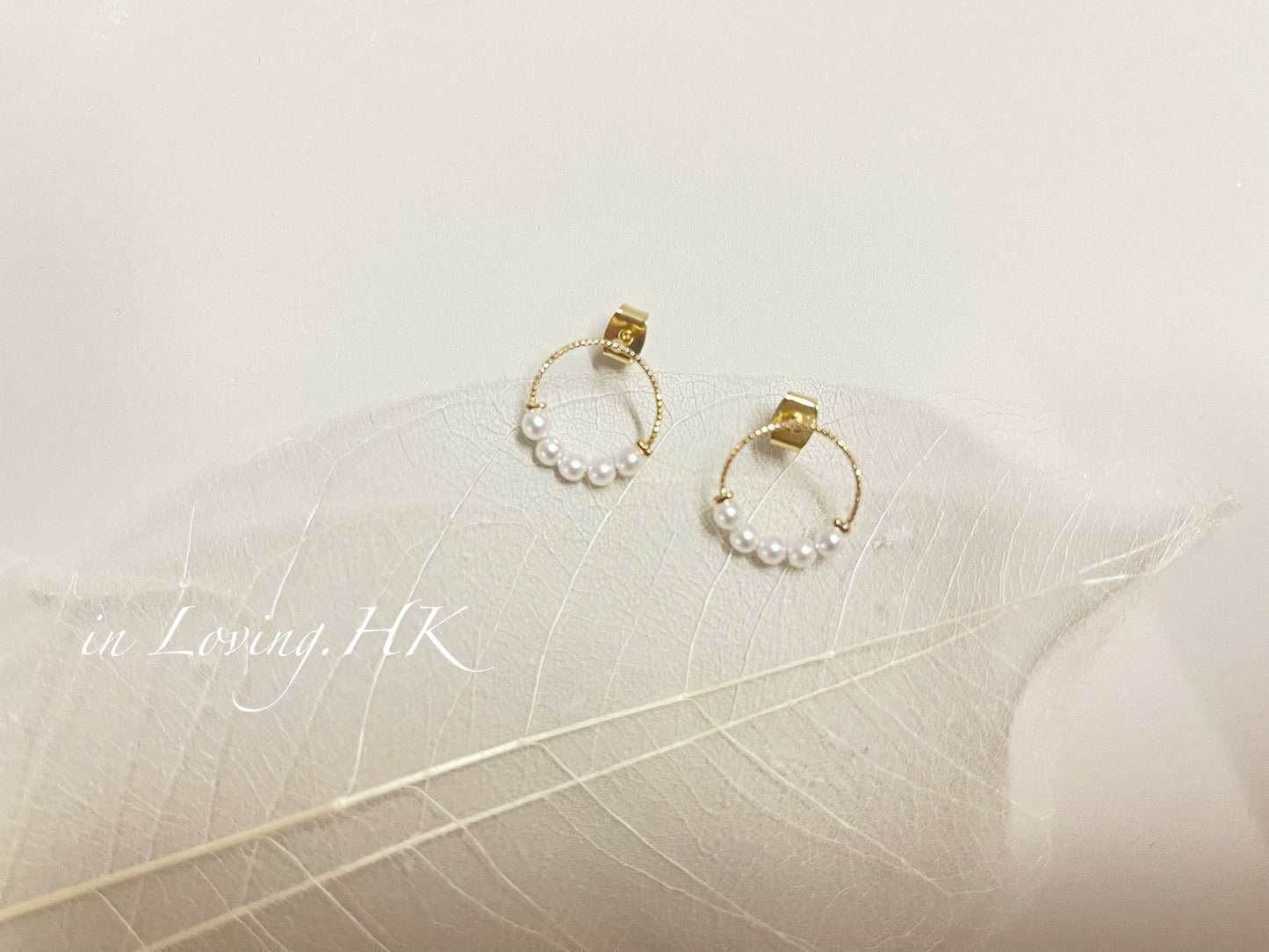 [In stock] Simple hoop pearl earrings KR2410ER03